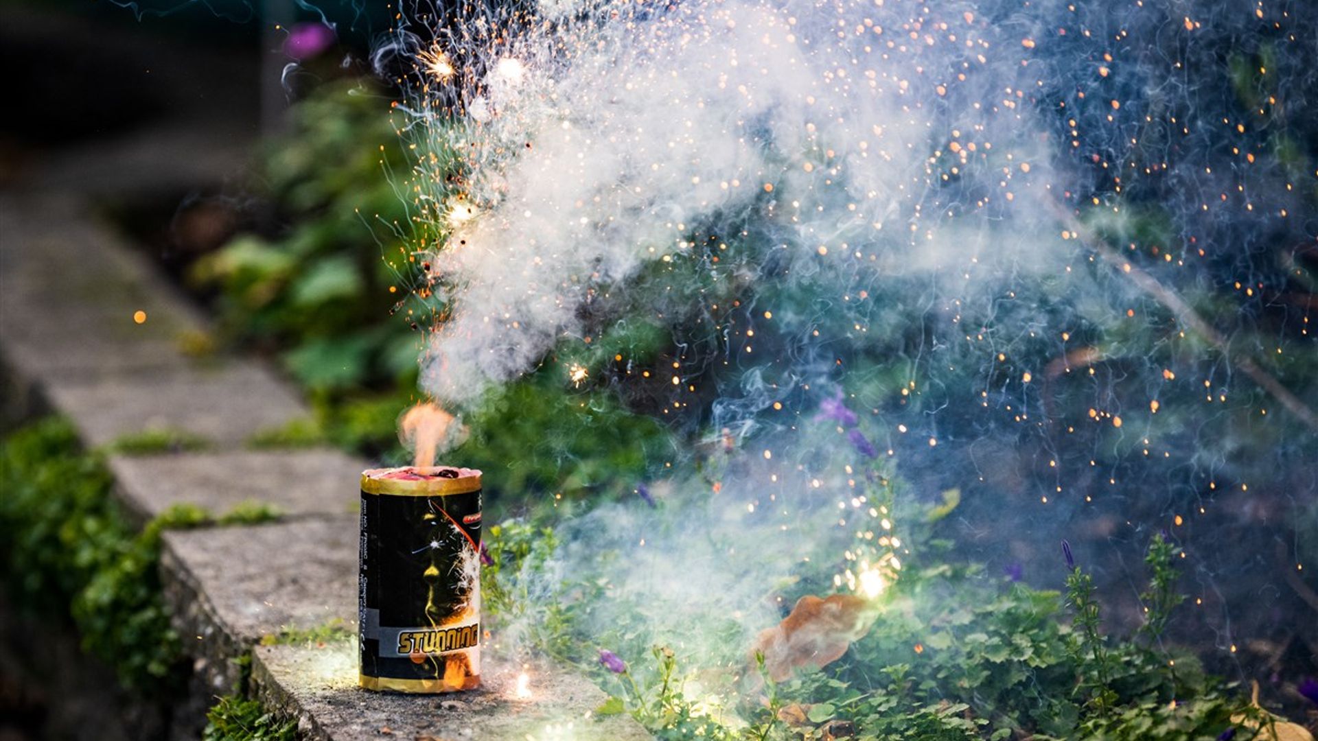 Zwolse Gemeenteraad Wil Afsteken Vuurwerk Tijdens Jaarwisseling Vanaf ...