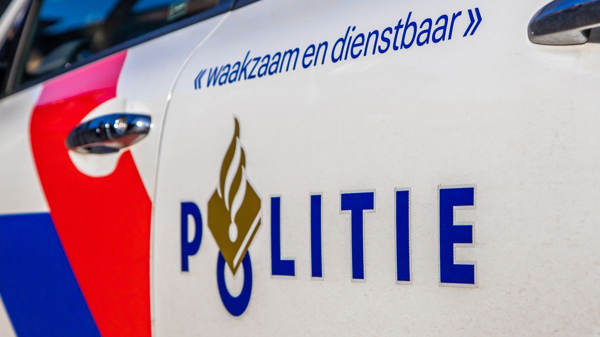 Straten onder water in Sint Nicolaasga en Heerenveen