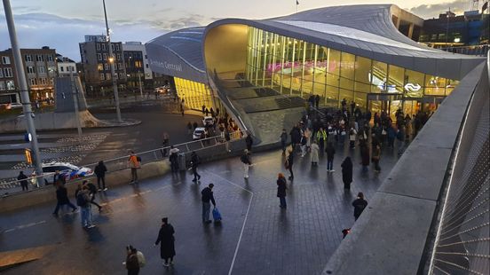 Arnhem Centraal ontruimd na 'valse melding'