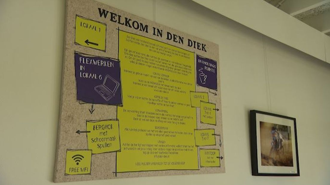 'God heeft ons geen kalme reis beloofd maar wel een behouden aankomst.' Dat is de tekst op het bord dat Gabriela Thijssen zoekt voor een cliënt van zorginstelling Pleyade in Arnhem.