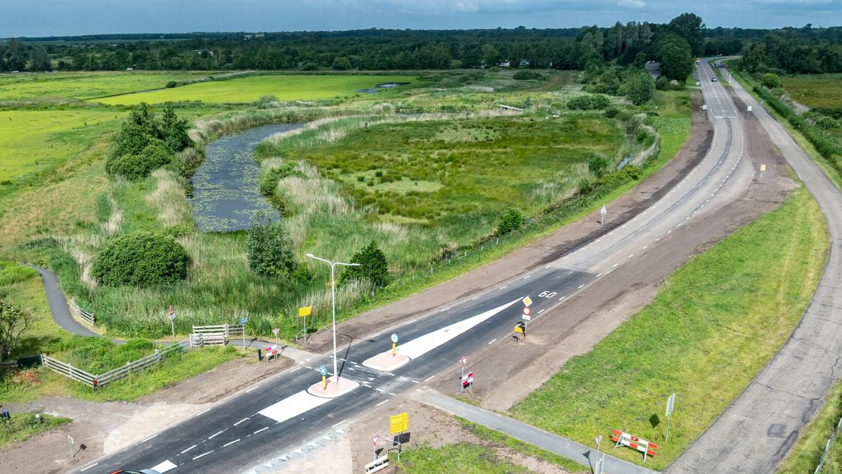 Steenwijkerweg tussen Wolvega en De Blesse weer geopend met nieuwe oversteek