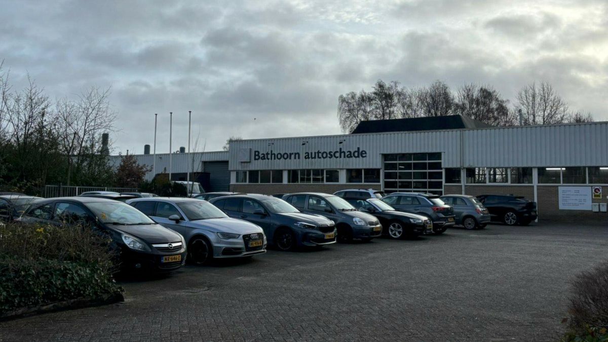 Week na faillissement maakt Bathoorn Autoschade in Roden een doorstart