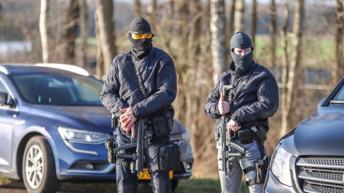 Drugslab bij Stieltjeskanaal voor productie van amfetamine: 'professioneel' met straatwaarde van 800