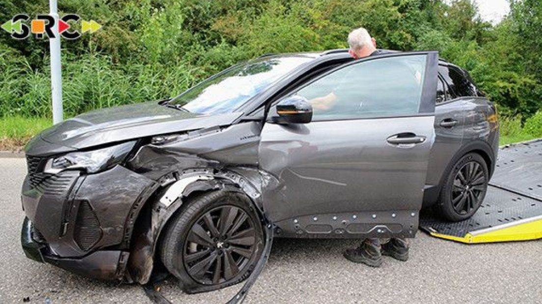 Ongeval tussen 2 personen auto's op de Bulkweg in Tiel