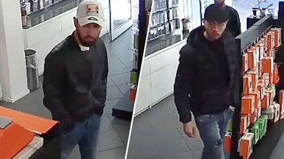 Dieven rennen met handen vol iPhones de winkel uit