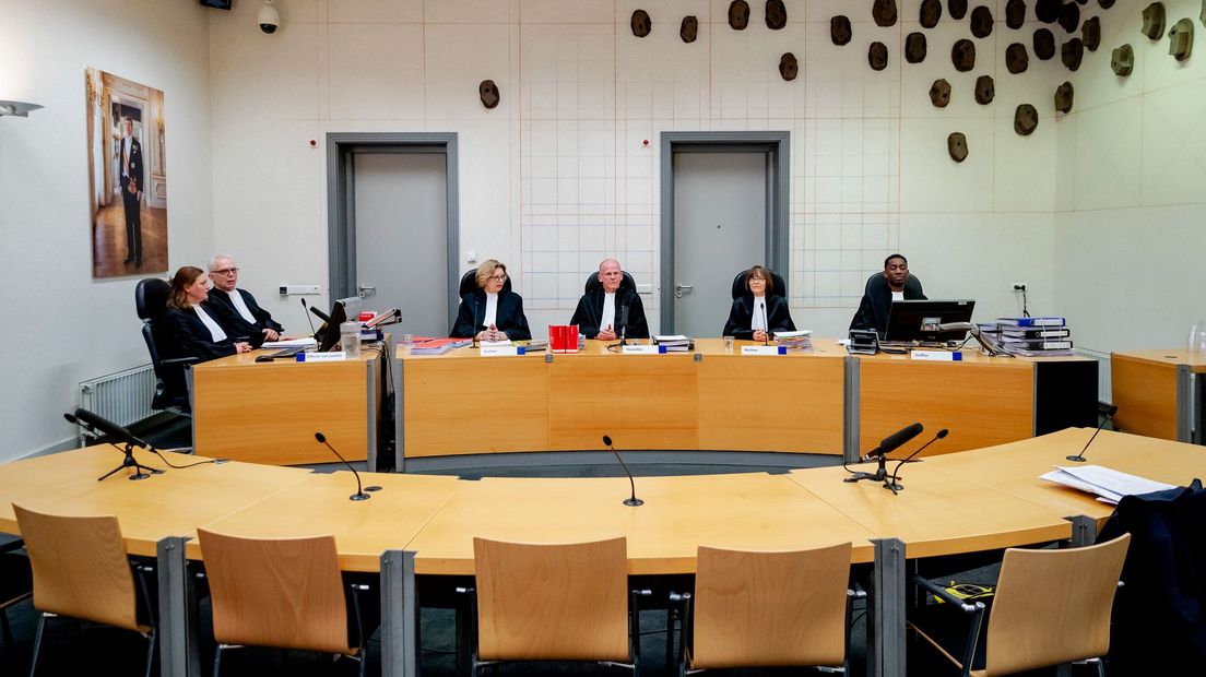 De rechtbank boog zich vandaag voor het eerst over de zaak (Rechten: ANP / Robin van Lonkhuijsen)
