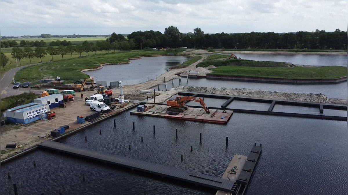 Werkzaamheden bij Oudega (Smallingerland): 'Ga hier niet zwemmen'
