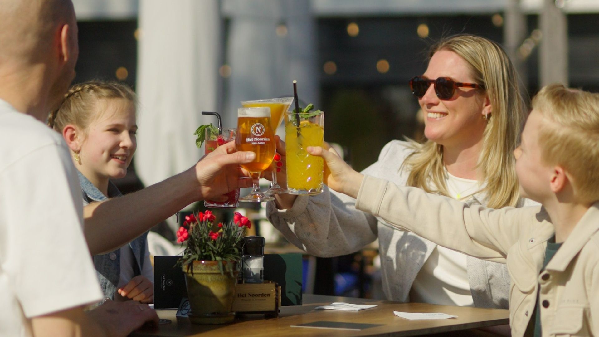 Aaltense horeca zet smartphone even in de kluis: Het Noorden start ‘Offline Resort’