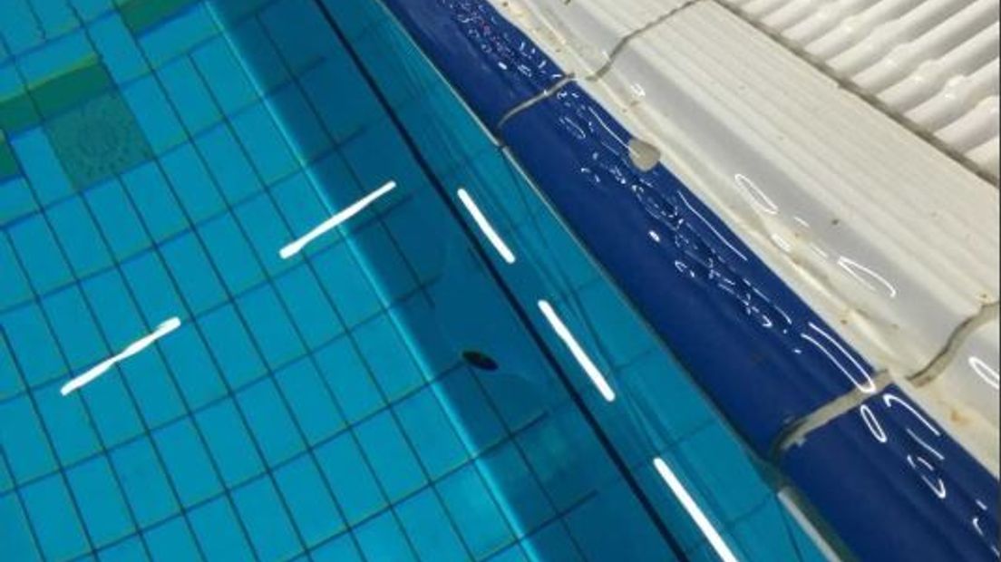 Zwembad De Peppel gaat deze maandagochtend weer open. Het zwembad is voor 3,6 miljoen euro verbouwd. Het zwembad is veiliger geworden, het bad heeft nu een drenkelingdetectiesysteem.
