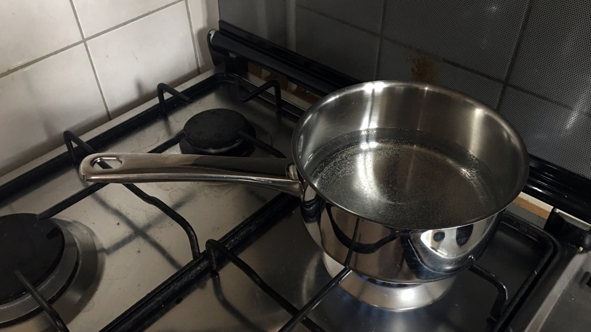 Het advies luidde om het kraanwater eerst te koken.