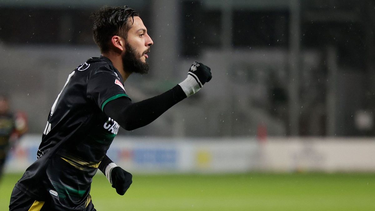 'De KNVB zegt dat ik scoor, maar ik krijg het doelpunt niet. Geen peil