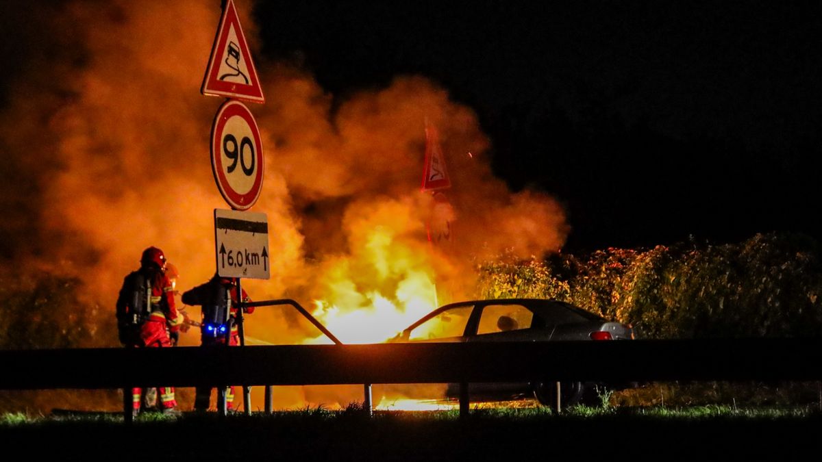 112-nieuws: Autobrand op A7 tussen Leek en Groningen • Stremming Visserbrug in Stad duurt nog weken