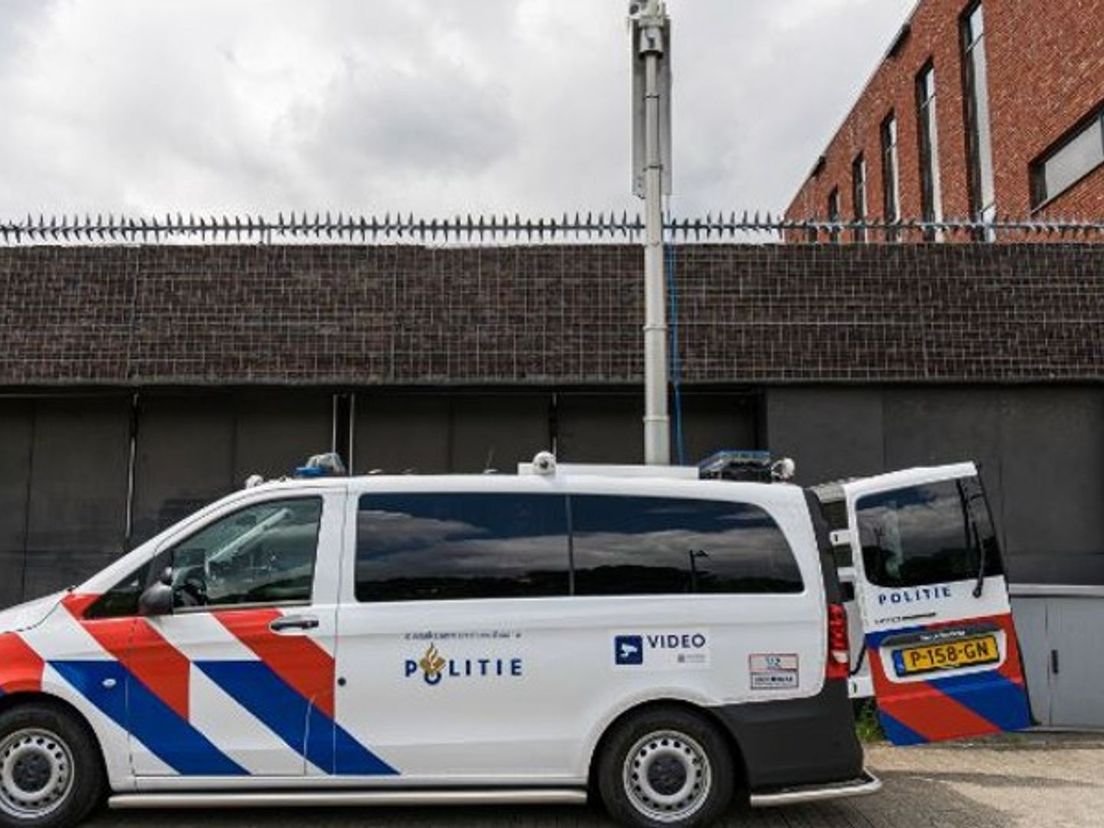 De nieuwe politiecamerawagen