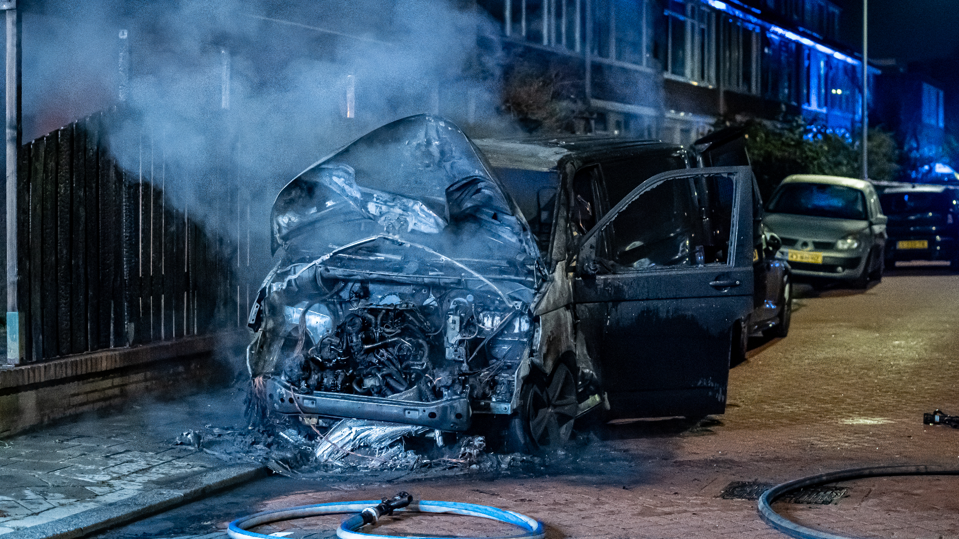 Auto uitgebrand in Spijkenisse