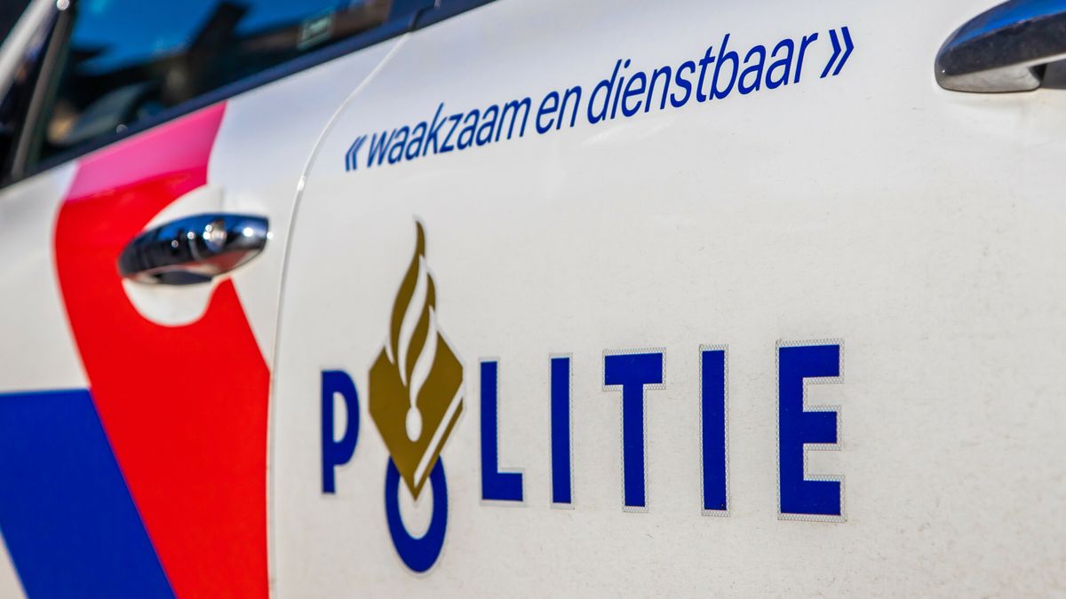Politie zoekt getuigen woningoverval Sneek