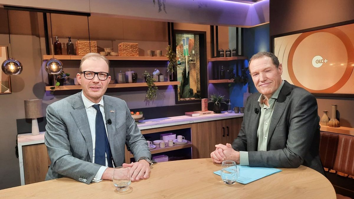 Burgemeester moest ‘traantje wegpinken’ na azc-rel