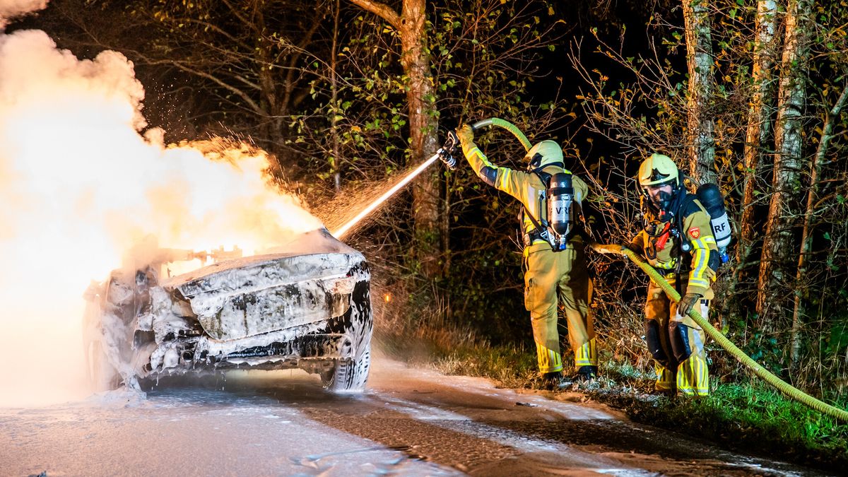 Vrouw gewond geraakt bij ongeluk rondweg Hurdegaryp, reed zonder rijbewijs