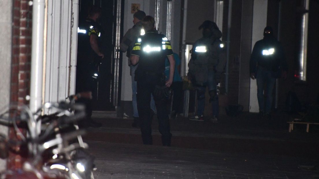 Arrestatieteam valt woning in Vlissingen binnen