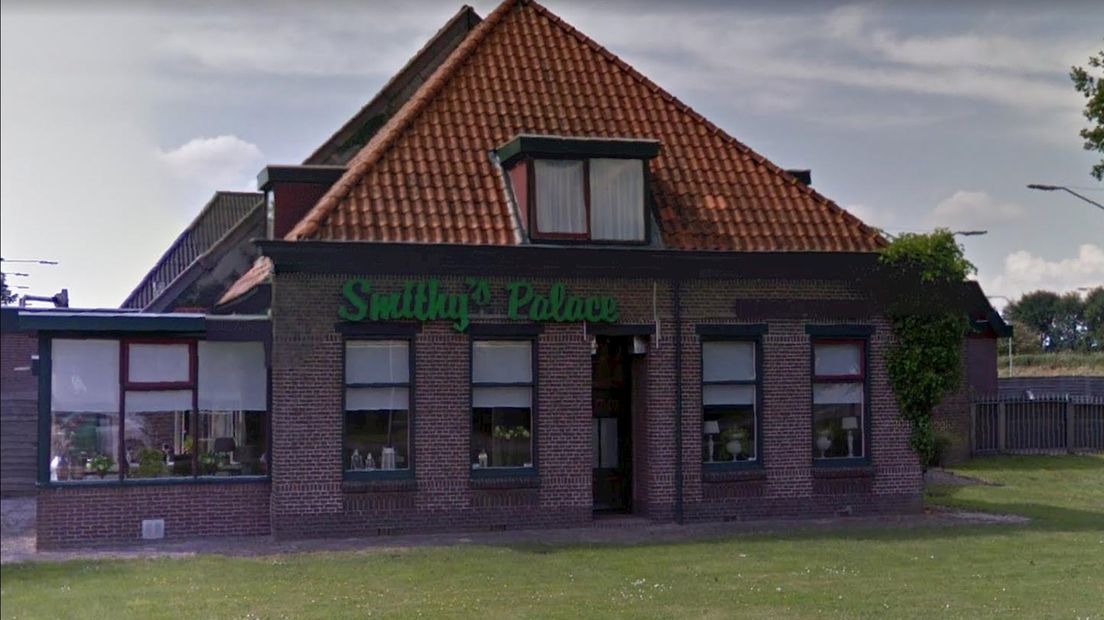 Als het aan Stefan en Dewy ligt, wordt er nieuw leven in Smithy's Palace geblazen