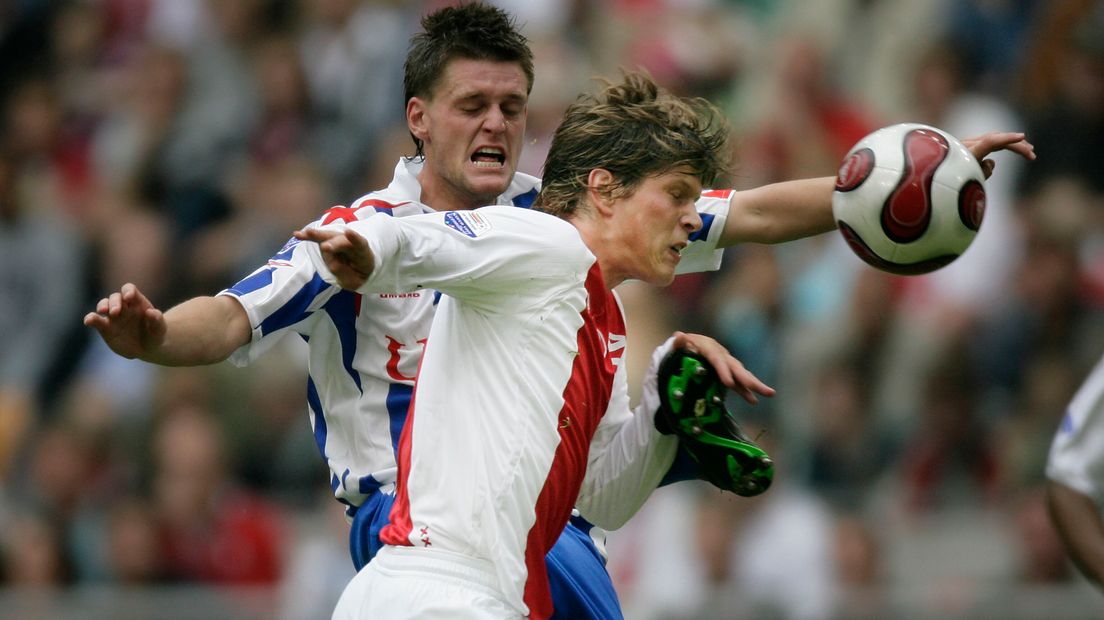 Dingsdag yn duel mei Klaas Jan Huntelaar fan Ajax yn 2007