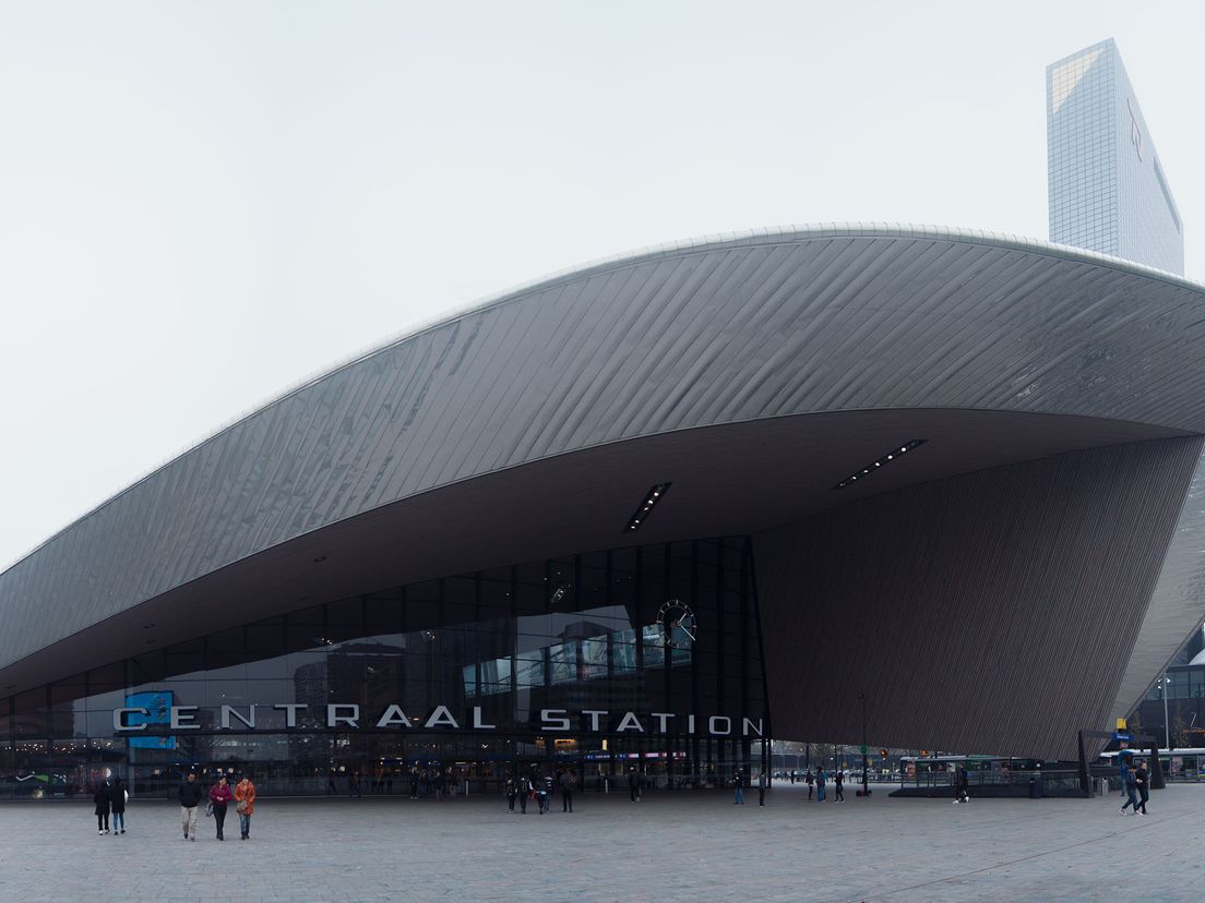 Architect Jan Benthem ziet hoge poortjes op Rotterdam Centraal Station niet zitten