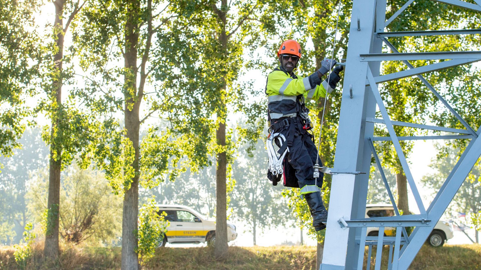 Netbeheerder Stedin Wil Bijna Miljard Euro Investeren In Stroomnet ...