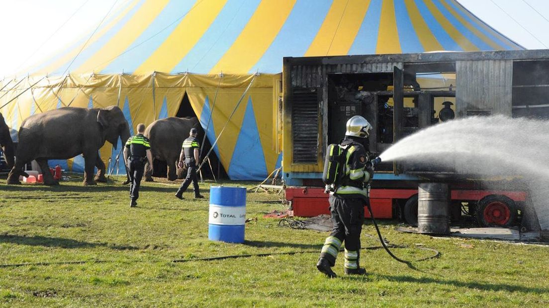 Brand tijdens voorstelling circus Renz in Hardenberg