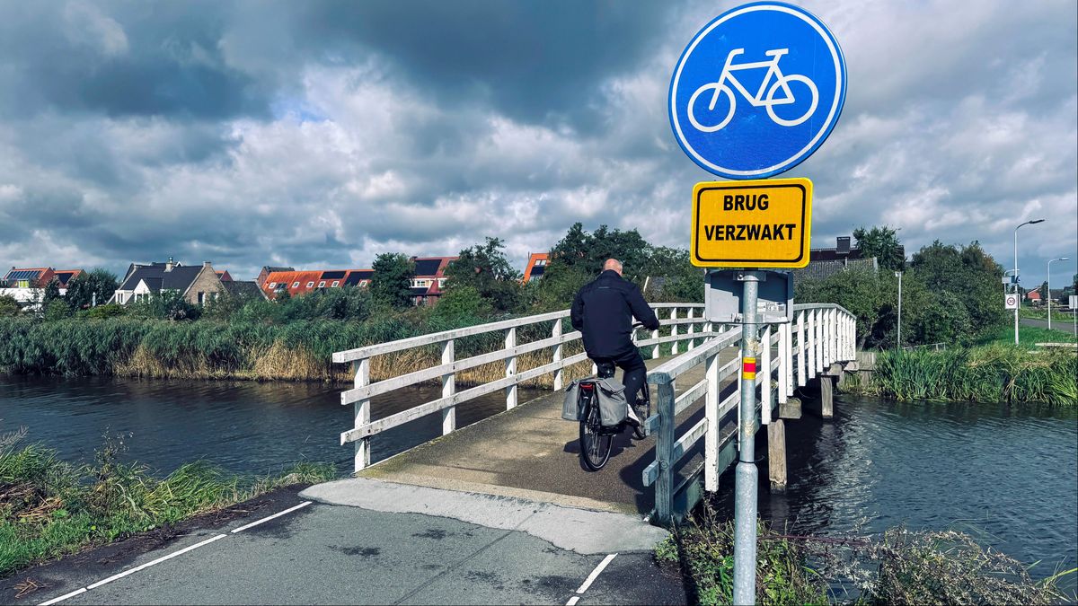 Gammele fietsbrug wordt eindelijk vervangen
