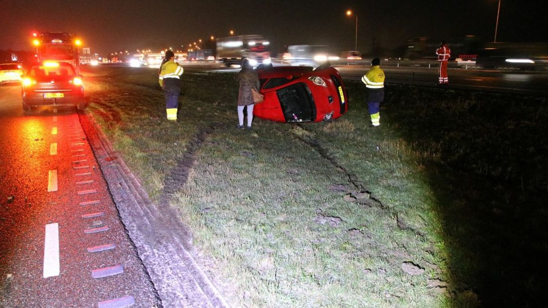 Ongeluk op parallelweg naast A28