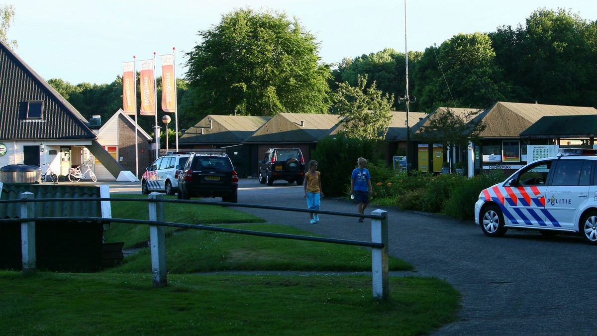 20-jarige Turkse man dood gevonden in zwembad Hunzepark in Gasselternijveen
