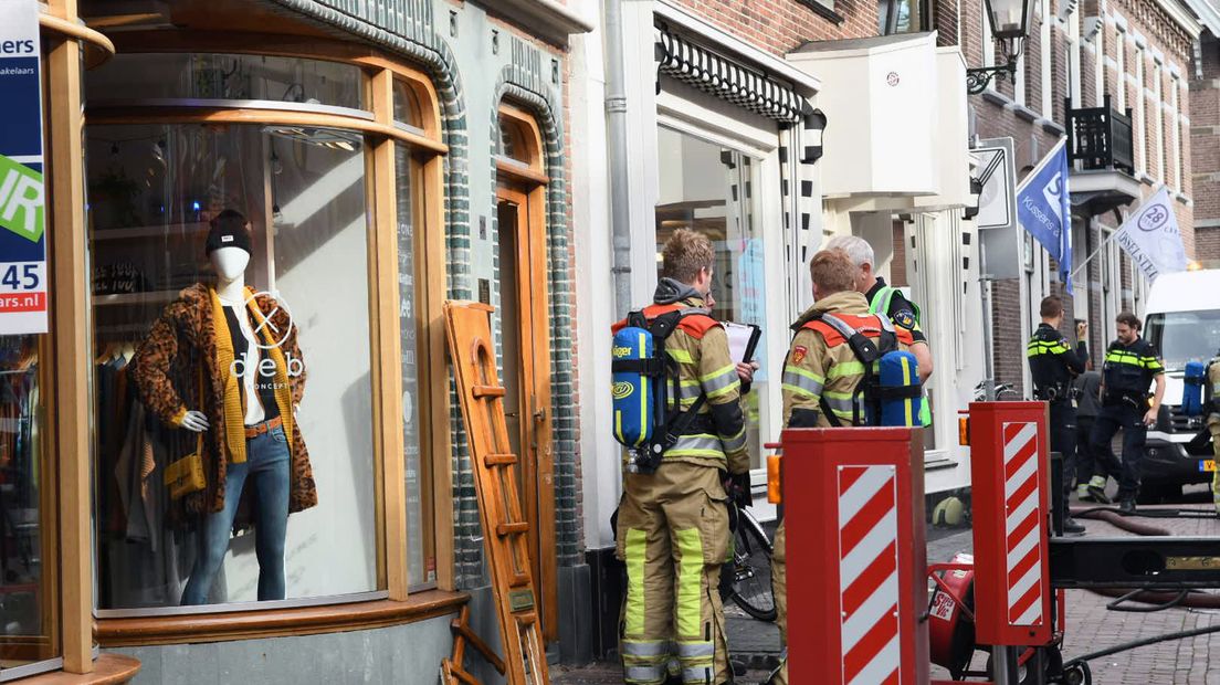 Bij de brand in IJsselstein werd een hennepkwekerij aangetroffen.