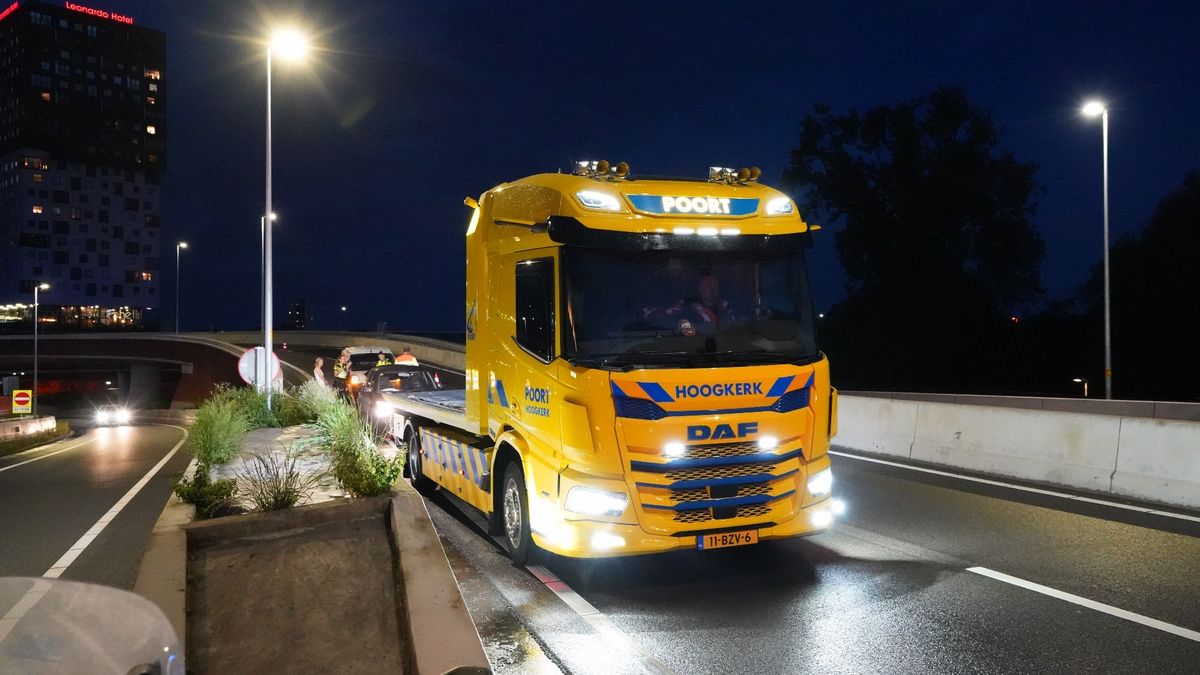 112-nieuws: Meerdere auto's botsen op N34 tussen Zuidlaren en Annen • Eenzijdig ongeval op N360 in S