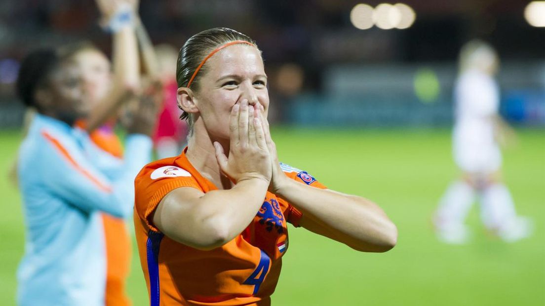 Mandy van den Berg na Nederland - Denemarken. 