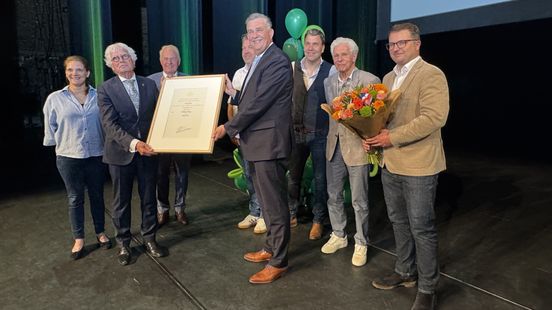 Koning verleent predicaat Koninklijk aan dialectvereniging Veldeke Limburg Nieuws