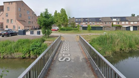 Magneetvissers treffen kluis aan op bodem van sloot