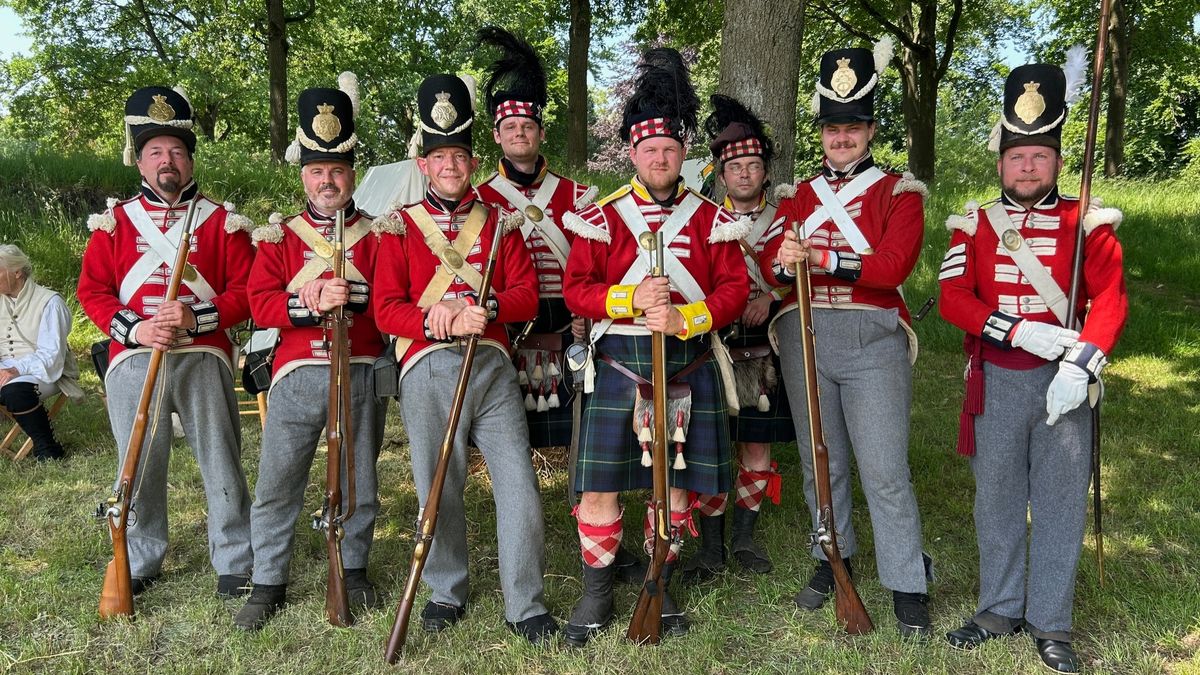 Honderden re-enactors spelen Slag bij Bourtange na: 'Prachtig om te zien'