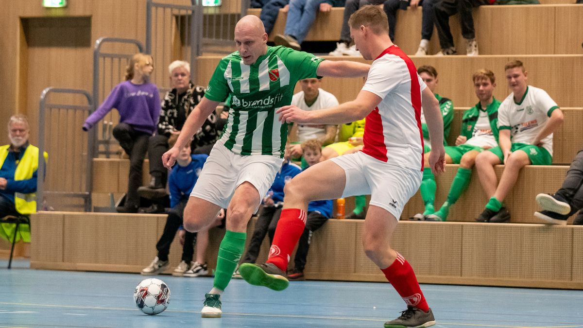 Zo ziet de kwartfinale van het Protos Weering Zaalvoetbaltoernooi eruit