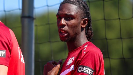 Heerenveen krijgt speler van Watford op proef | Harkemase Boys houdt punt over aan strijd tegen DOVO Nieuws