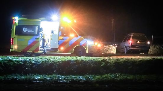 Automobilist gewond bij ongeluk op A28 bij Assen.