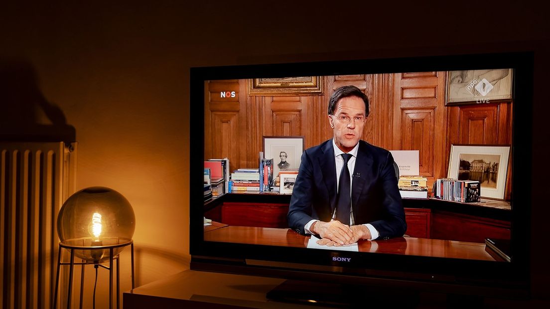 Mark Rutte spreekt het land toe