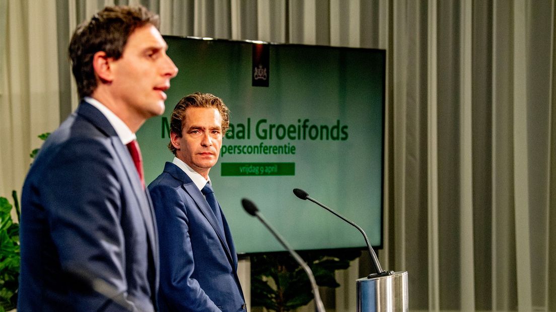 Ministers Hoekstra en Van 't Wout gaven vanmiddag een toelichting op de eerste ronde van het Nationaal Groeifonds.