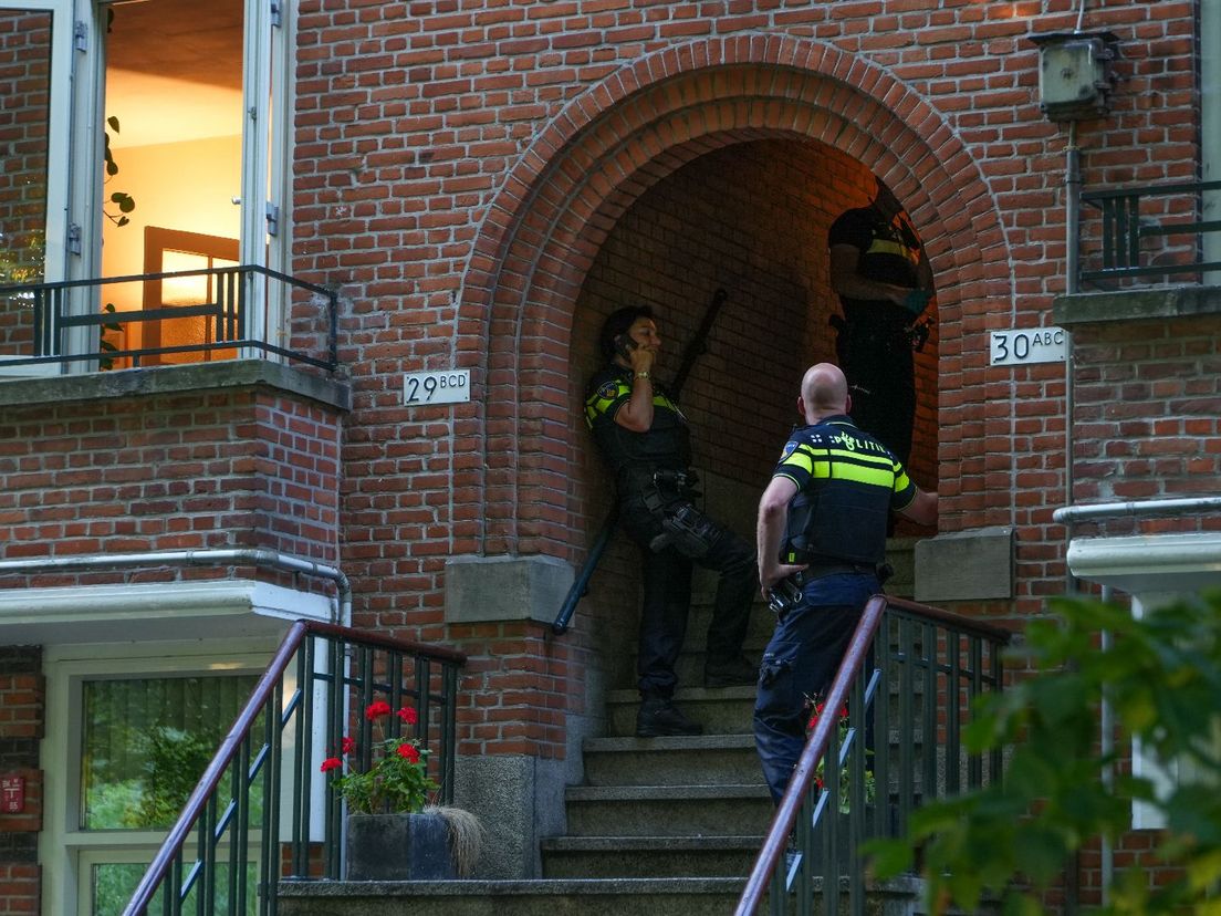 De politie doet onderzoek.