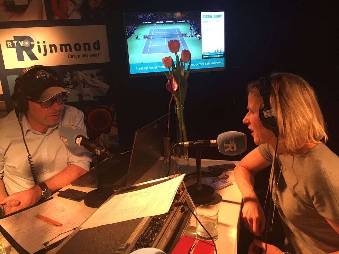 Jolanda Jansen (directeur Rotterdam Ahoy) in gesprek met Ronald van Oudheusden in Tennis Plaza