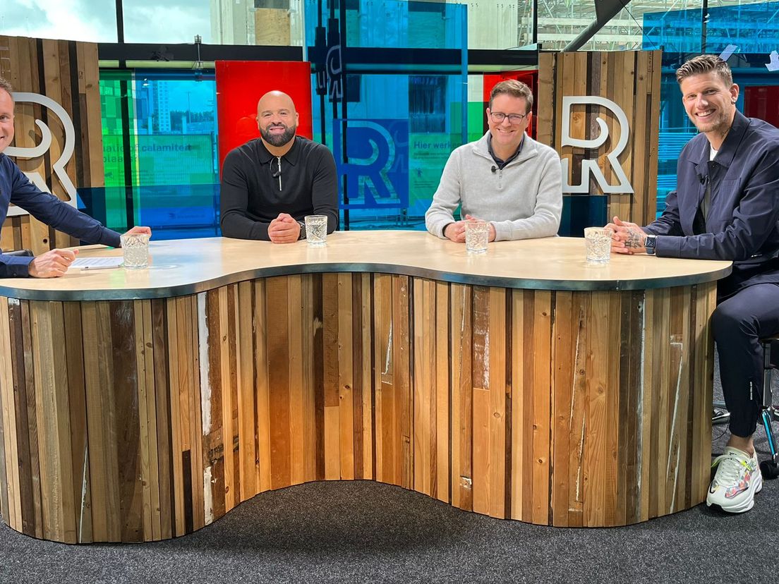 FC Rijnmond met van links naar rechts: Bart Nolles, Ali Boussaboun, Dennis van Eersel en Michiel Kramer