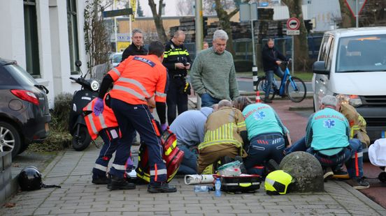 Gewonde bij ongeluk in Waddinxveen. Gewonde bij ongeluk in Waddinxveen.