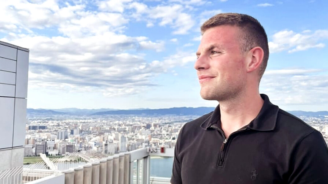Osaka, Tokio en Yokohama: Jorn Ruiter út Nij Beets fielt him as in fisk yn it wetter yn Japan