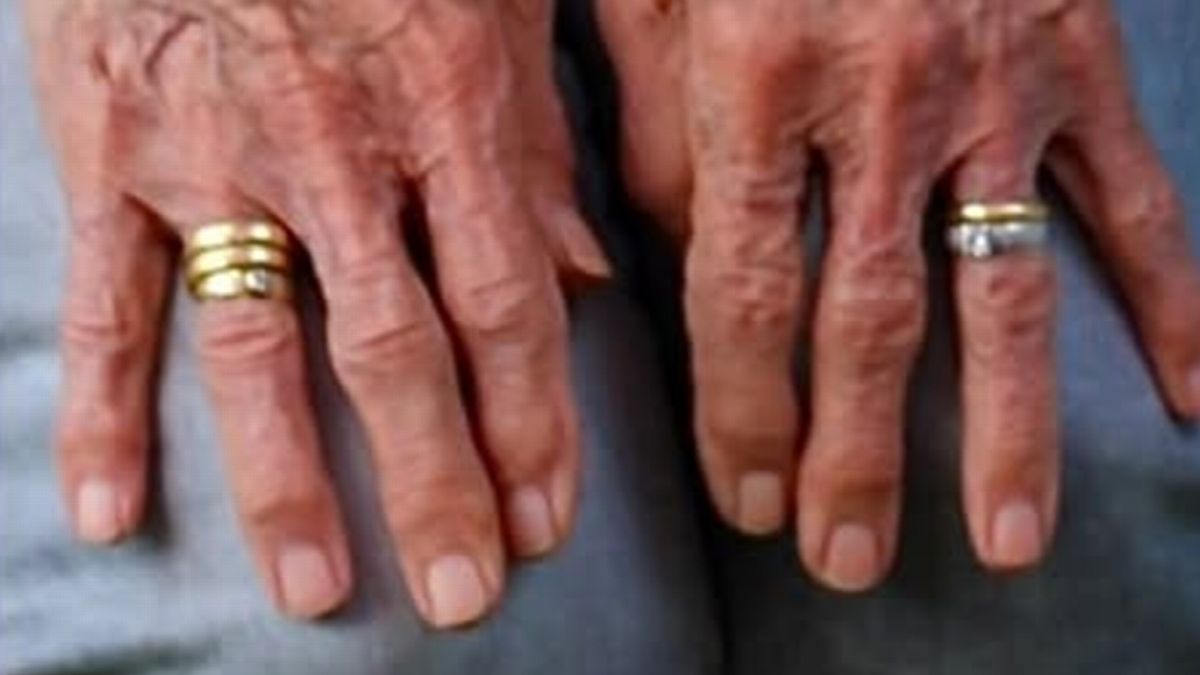 Nepagenten maken ringen met emotionele waarde buit in Drachten
