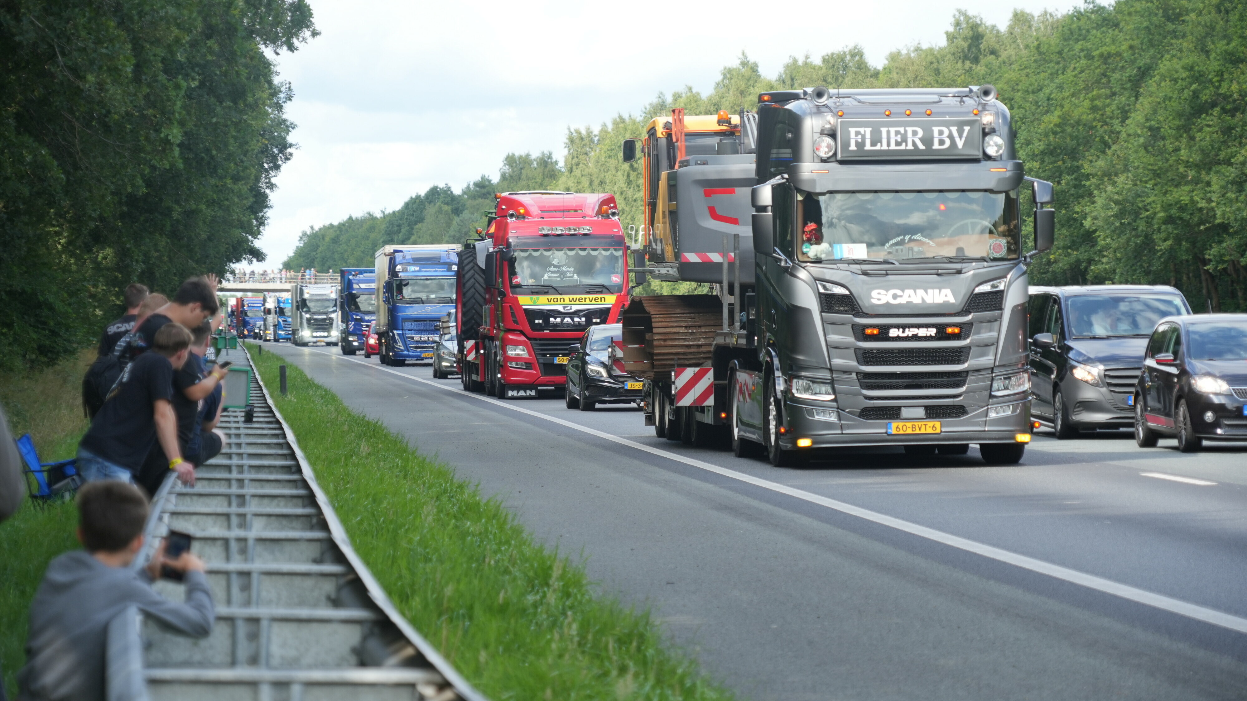 Veel reacties op toeterboetes, transportbedrijf: 'Politie kwam niet om mensen op de bon te slingeren'