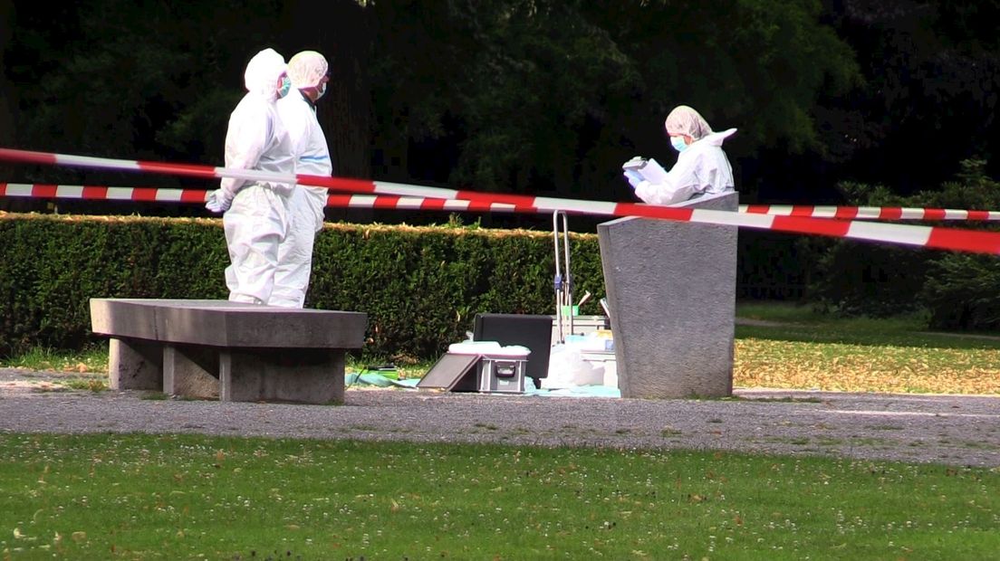 Politieonderzoek in het Volkspark in Enschede