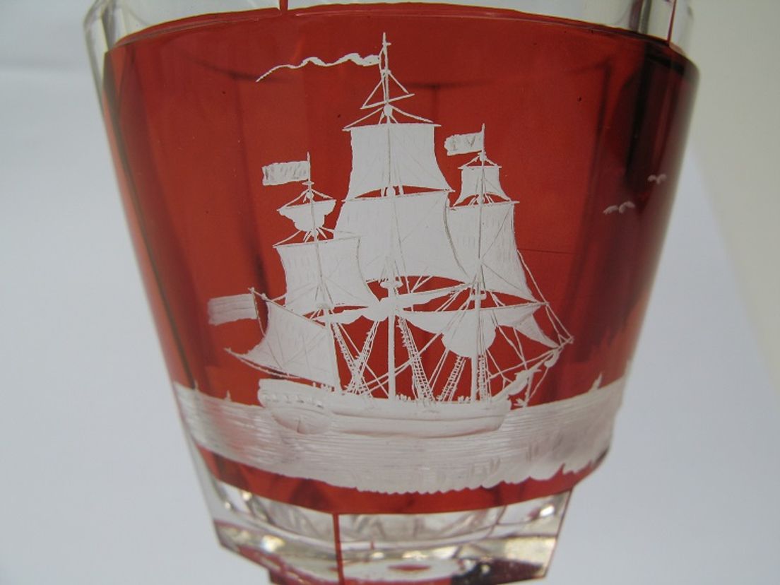 Glas met fregat Maria Elisabeth Collectie: Maritiem Museum